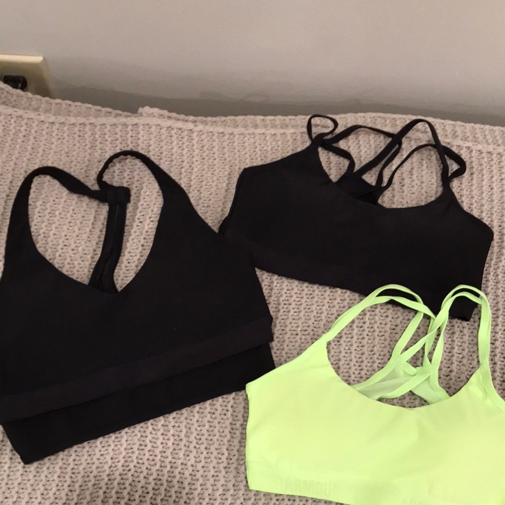 Under armour sorts bras lot, XS